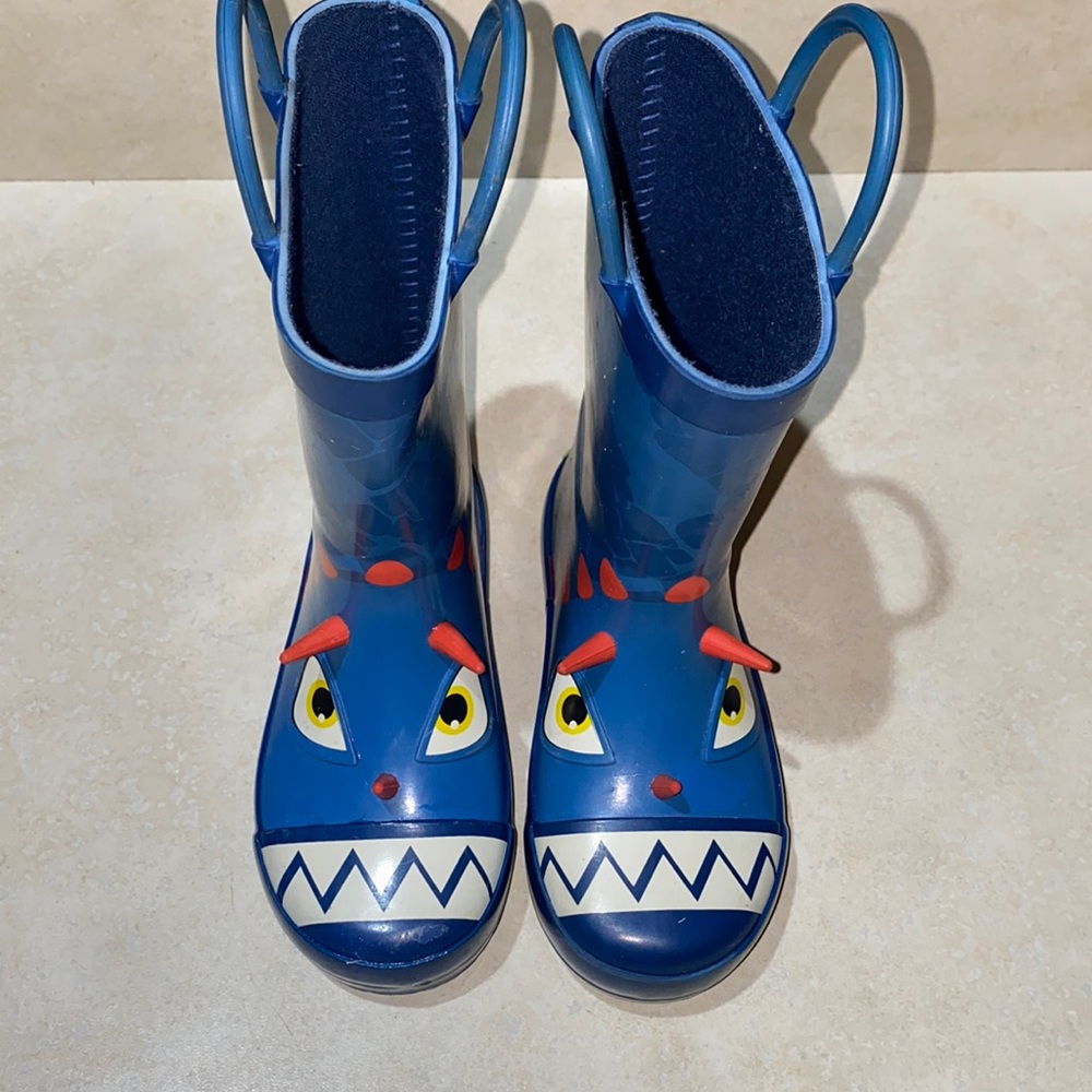 Toddler size 7/8 rain boots GREAT QUALITY unisex Monster